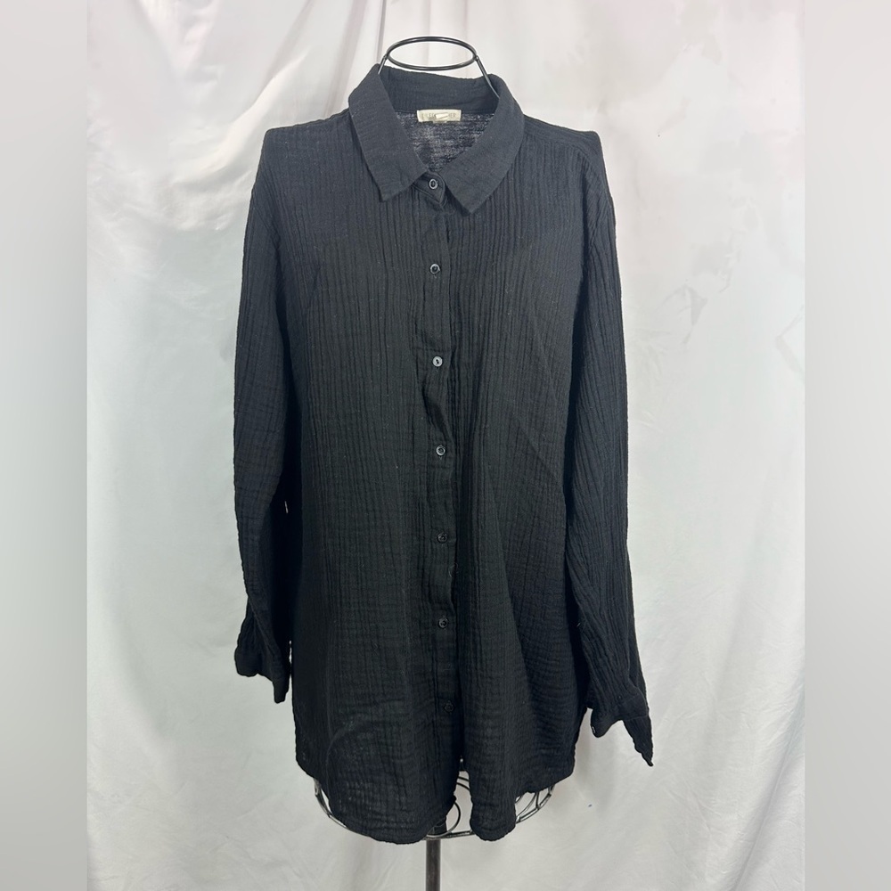 Eileen Fisher Black Textured Cotton Button-Down Shirt